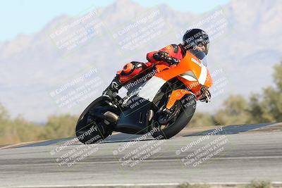 media/Dec-04-2025-Racers Edge (Thu) [[5ebc9f124d]]/3-B Group/4-Session 2 (Turn 9 Entry)/